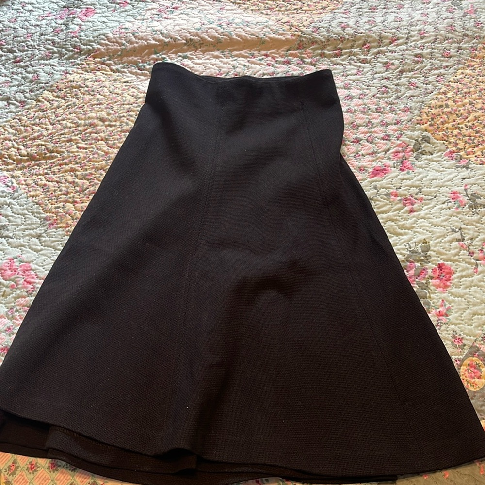Old Navy Skirt • 18
